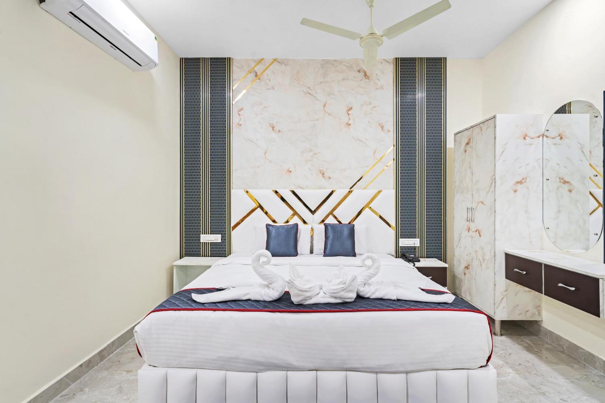 Hotel Sky Land Khammam Eksteriør bilde