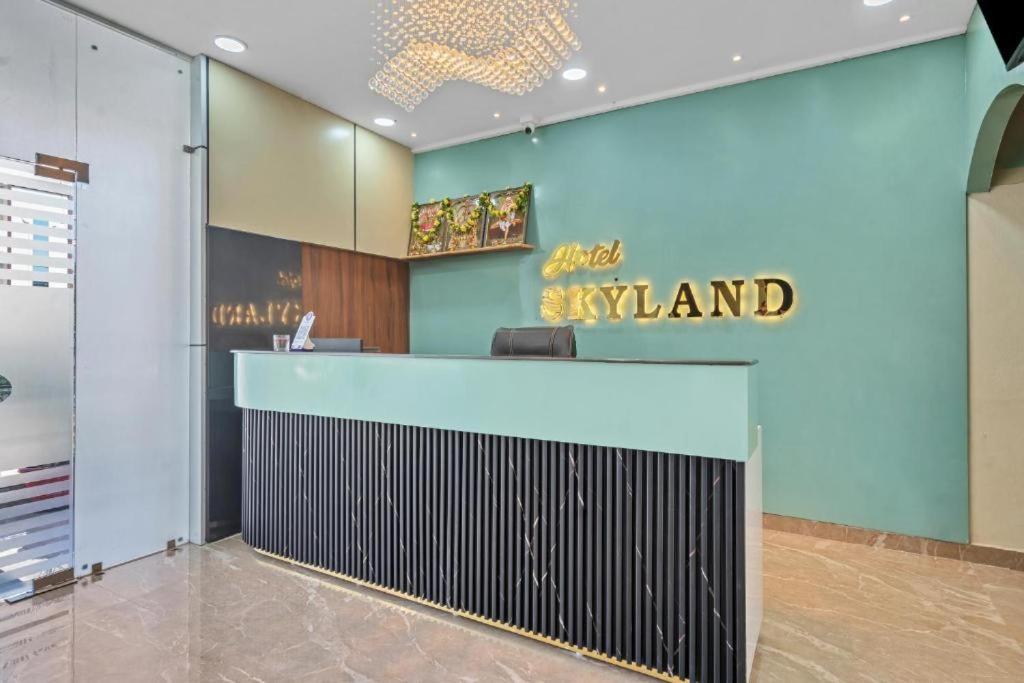 Hotel Sky Land Khammam Eksteriør bilde